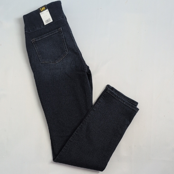 Lee Women's Dark Blue Slim straight Pull On Sculpting Stretch Jeans - Picture 7 of 7